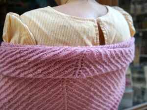 Barbara a shawl in Smooth Sartuul yarn by Alice Hammer