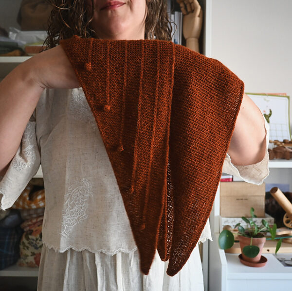 Lagun Shawl, by Loareknits - Image 2